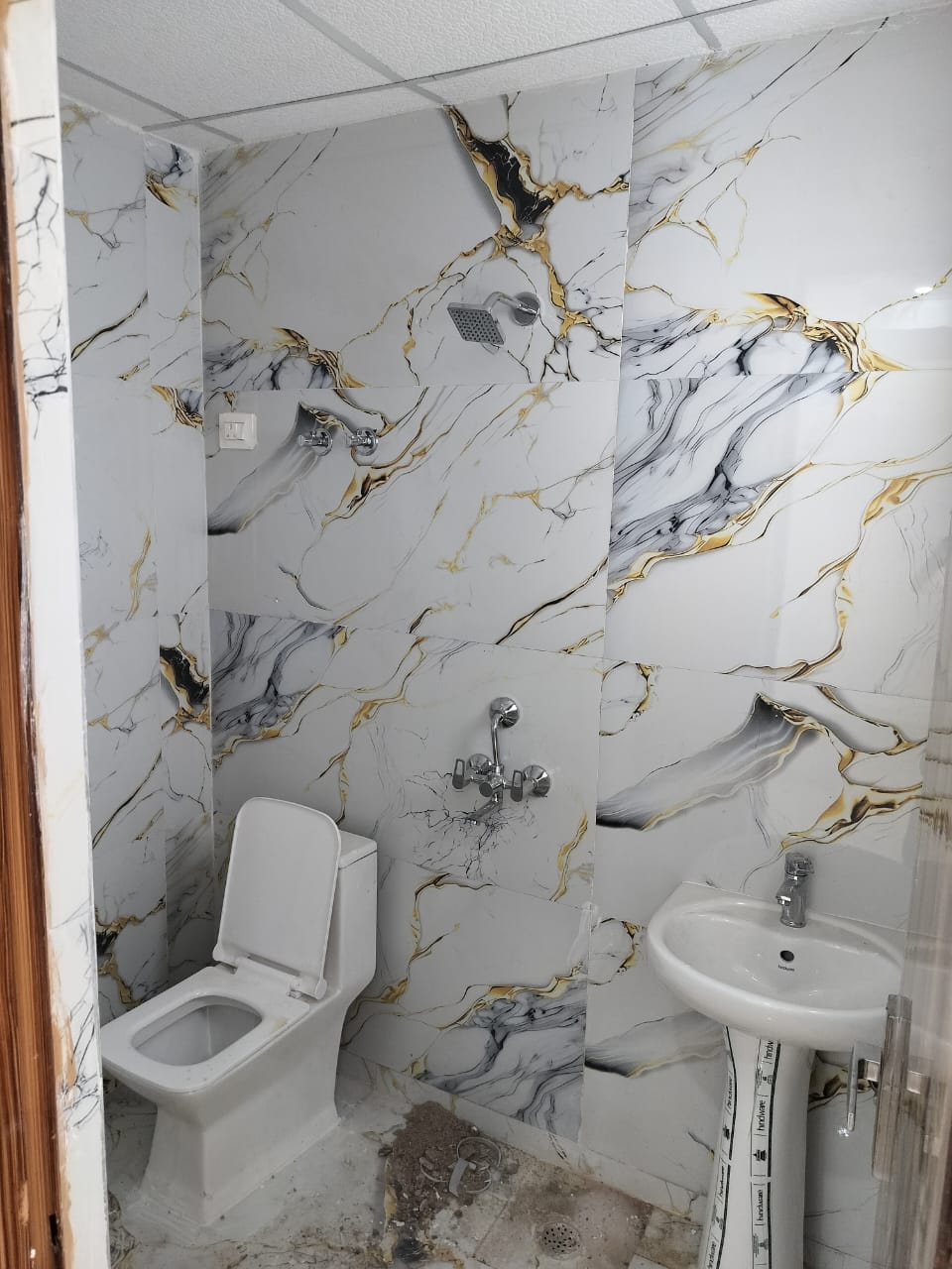 Twin chalet : 2BHK Semi Furnished Flat For Rent in Sector 1, Noida Extension, Bisrakh Jalalpur