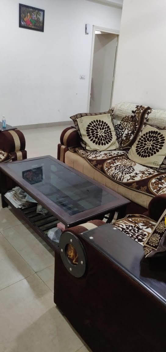 11th Avenue : 2 BHK + Study Flats for sale in Gaur City 2, Noida Extension