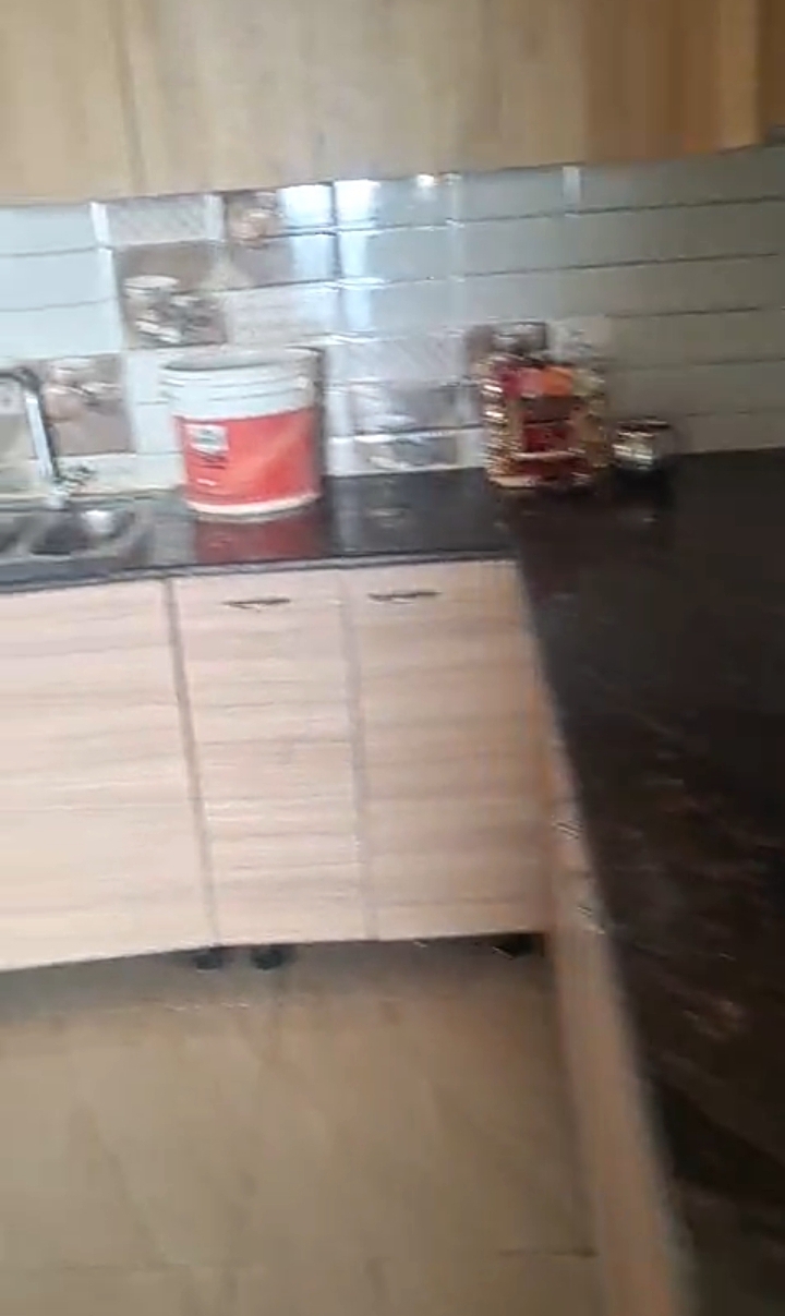 16th Avenue : 3 BHK Semi Furnished Flat For Rent in Gaur City 2, Noida Extension 