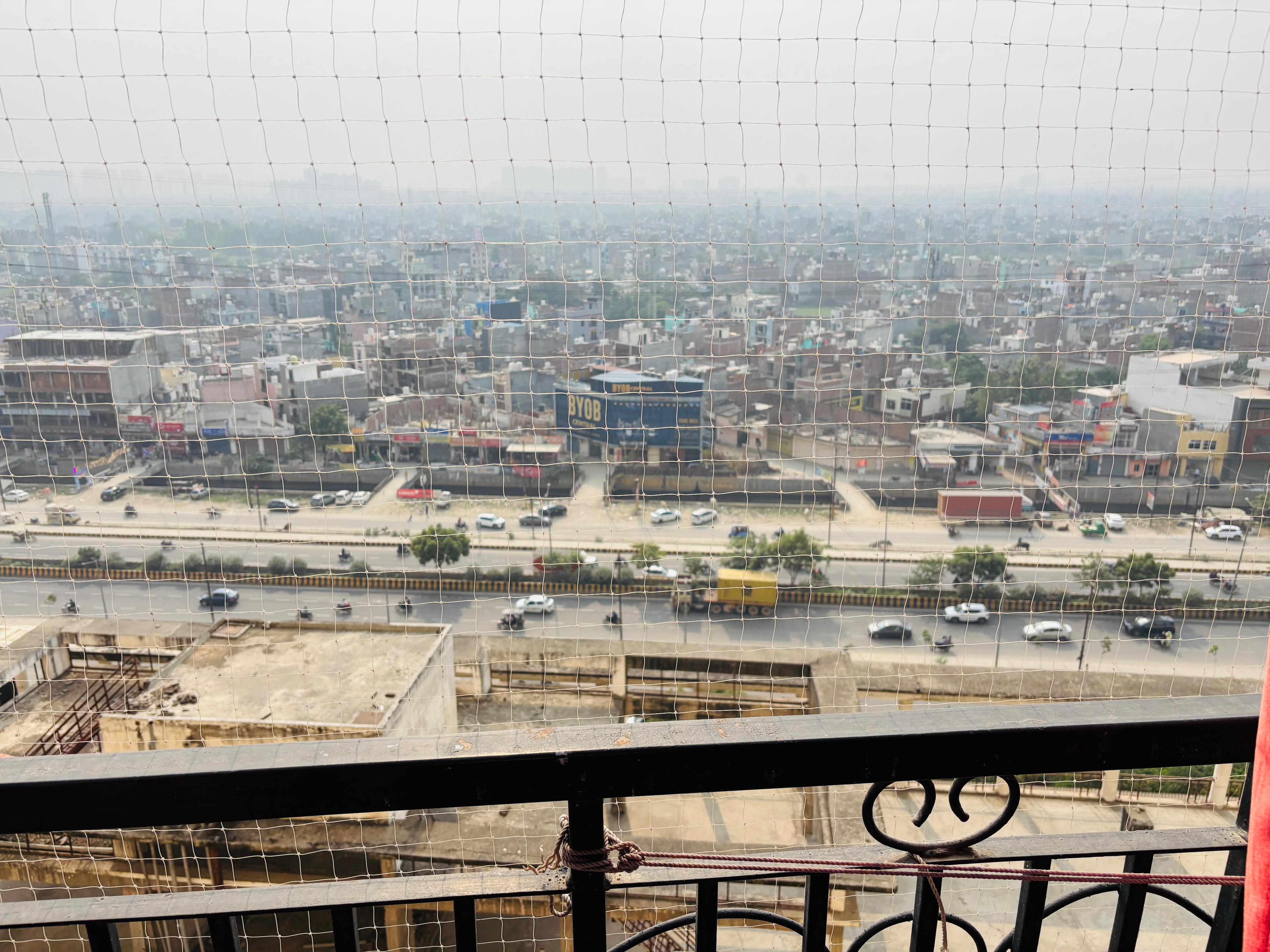 14th Avenue : 1BHK Fully Furnished Flat For Rent in Gaur City 2, Noida Extension