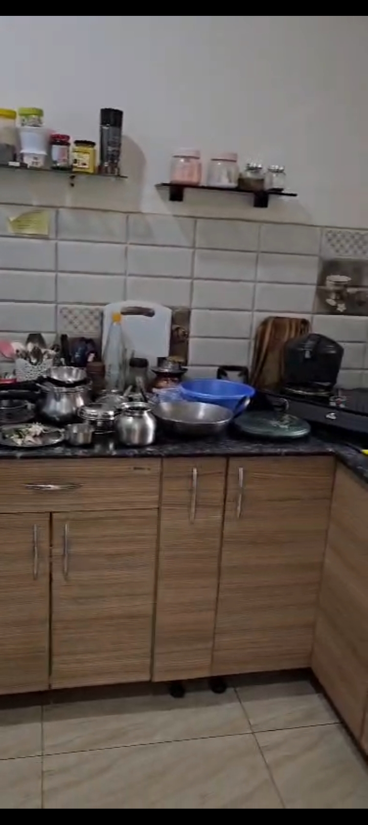 14th Avenue : 2 BHK Semi Furnished Flat For Sell in Gaur City 2, Noida Extension