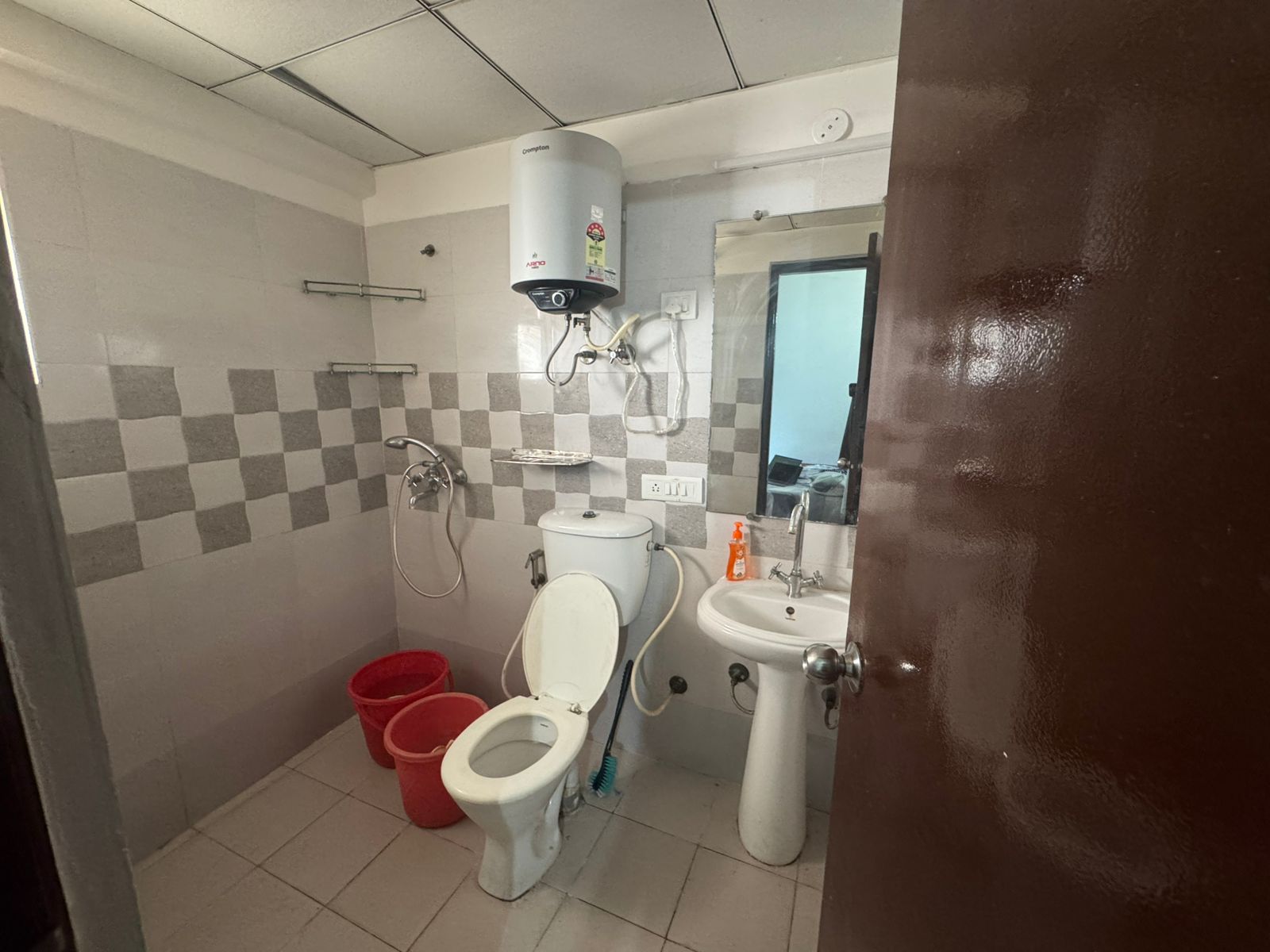 14th Avenue : 2BHK Fully Furnished Flat For Sell in Gaur City 2, Noida Extension