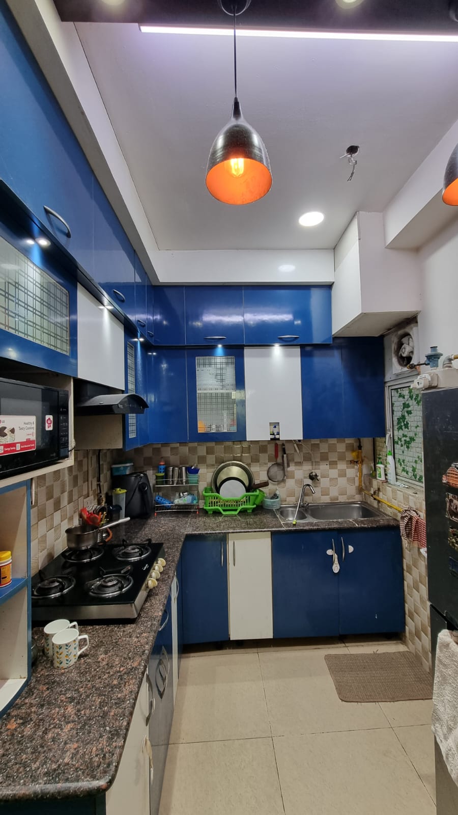 16th Avenue : 2BHK Semi Furnished Flat For Sell in Gaur City 2, Noida Extension