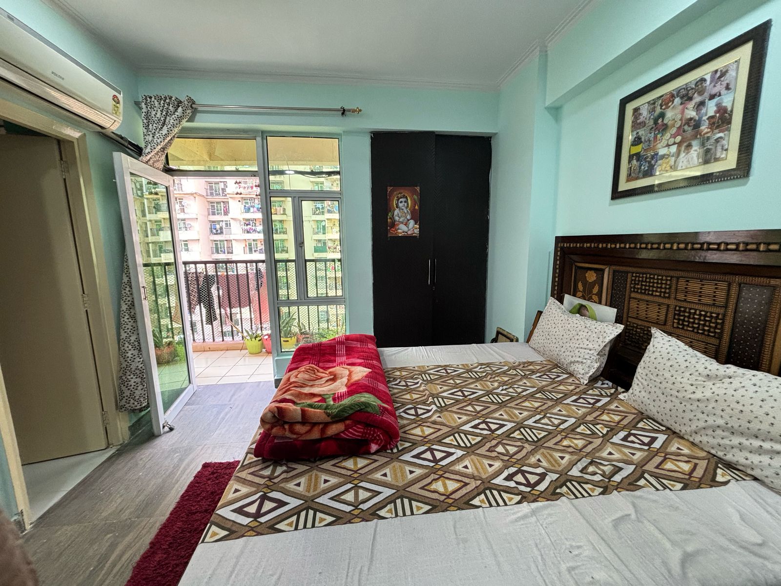 6th Avenue : 3BHK Fully Furnished Flat For Rent in Gaur City 2, Noida Extension