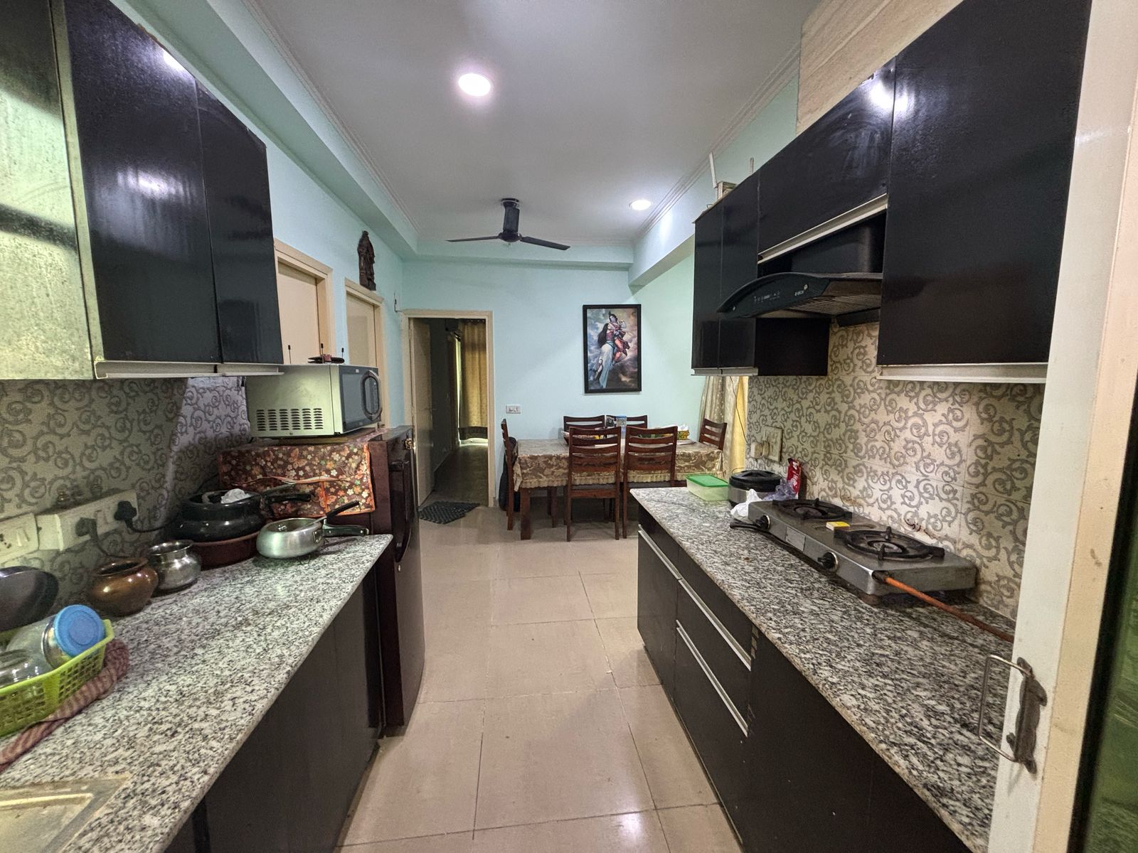 6th Avenue : 3BHK Fully Furnished Flat For Rent in Gaur City 2, Noida Extension