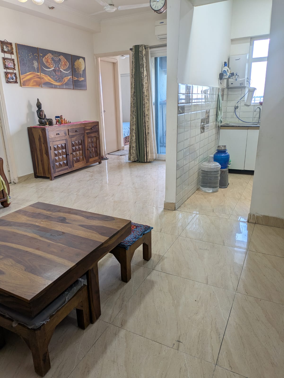 1st Avenue : 2 BHK Fully Furnished Flat For Rent in Gaur City  1, Noida Extension