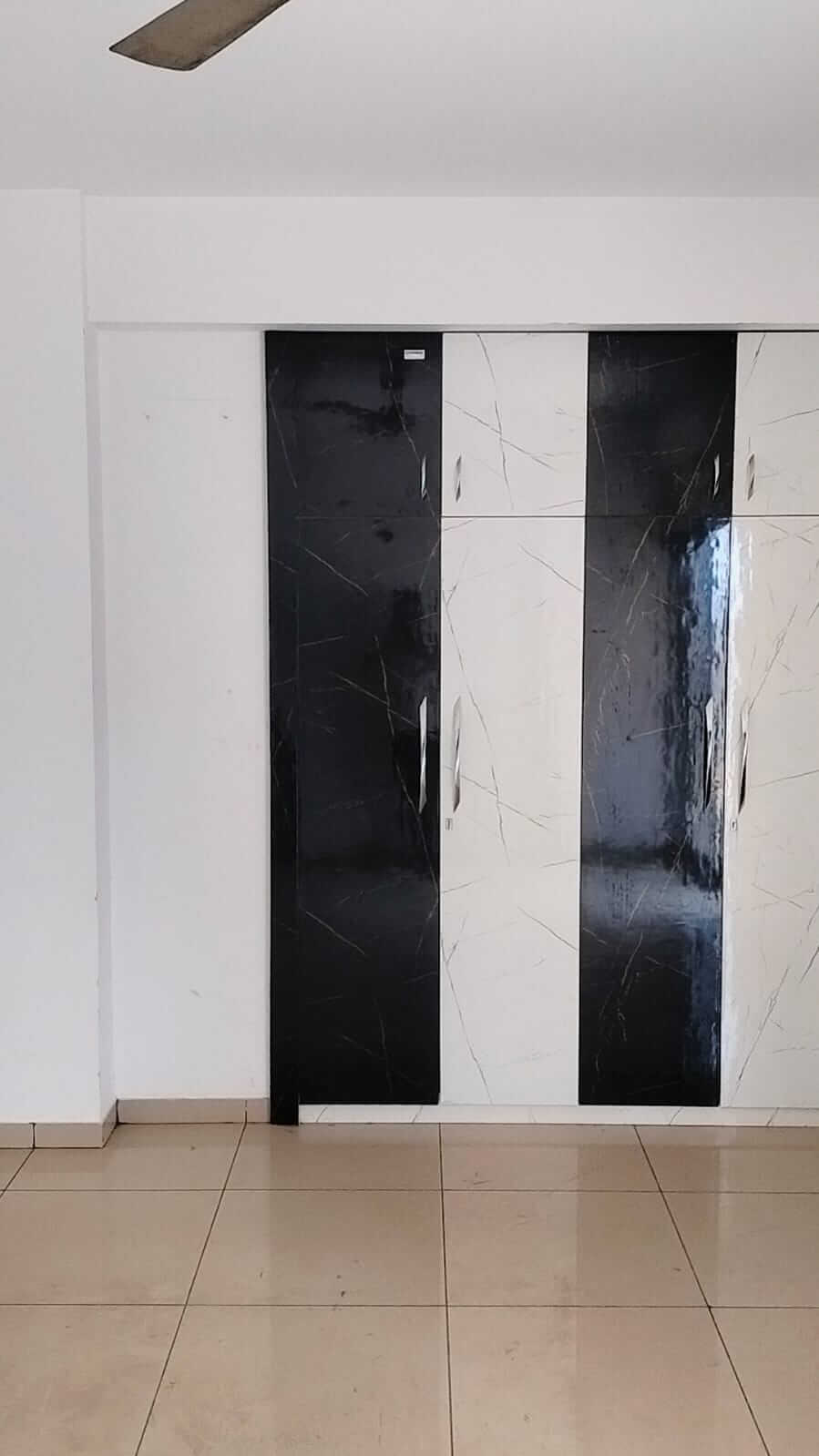 White Orchid : 2 BHK Flat for sale in Gaur City 2, Noida Extension