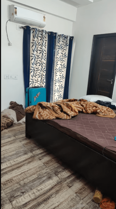 White Orchid : 2 BHK Flat for sale in Gaur City 2, Noida Extension