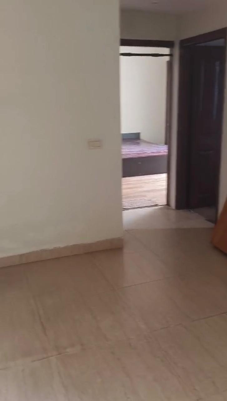 3C Lotus Panache : 2BHK Fully Furnished Flat For Rent in Sector 110, Noida