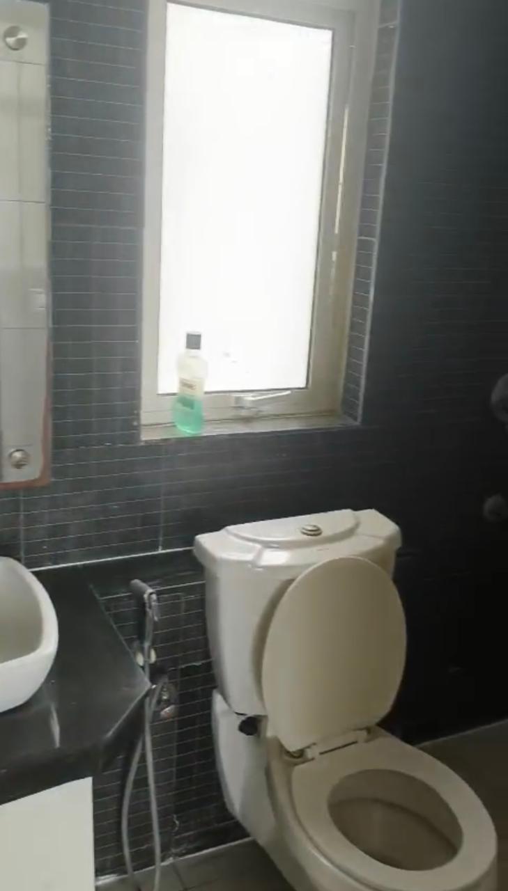3C Lotus Panache : 2BHK Fully Furnished Flat For Rent in Sector 110, Noida
