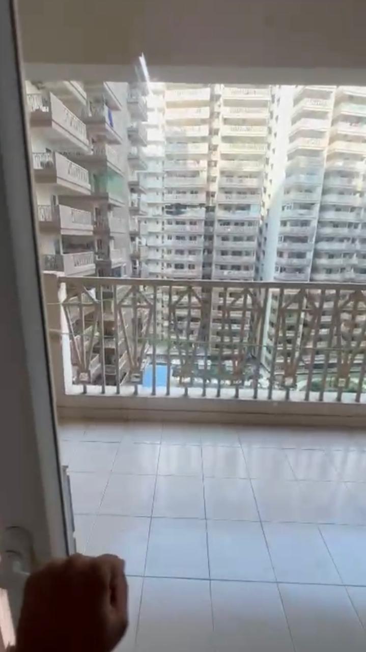 7th Avenue : 2BHK Semi Furnished Flat For Rent in Gaur City  1, Noida Extension