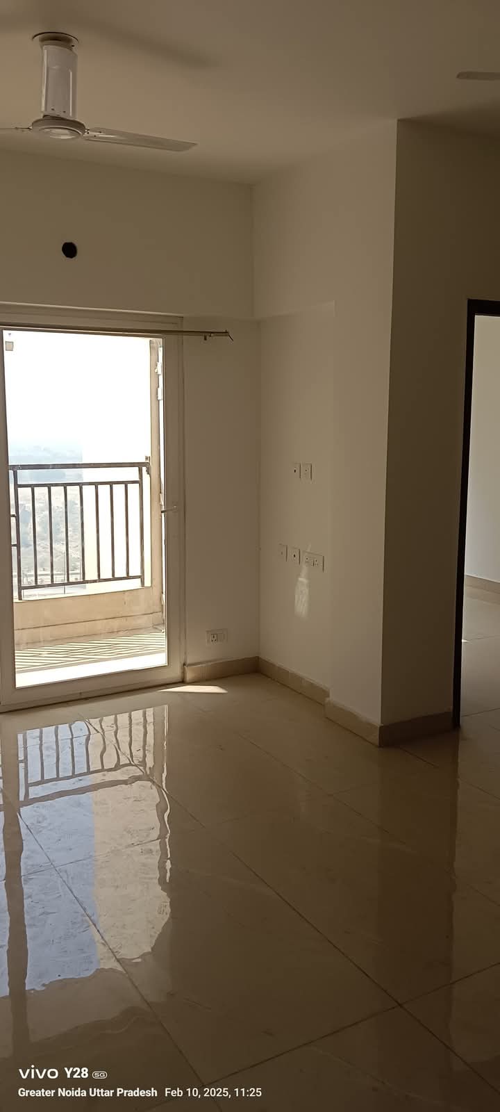 ACE Divino : 2BHK Semi Furnished Flat For Rent in Sector 1, Noida Extension