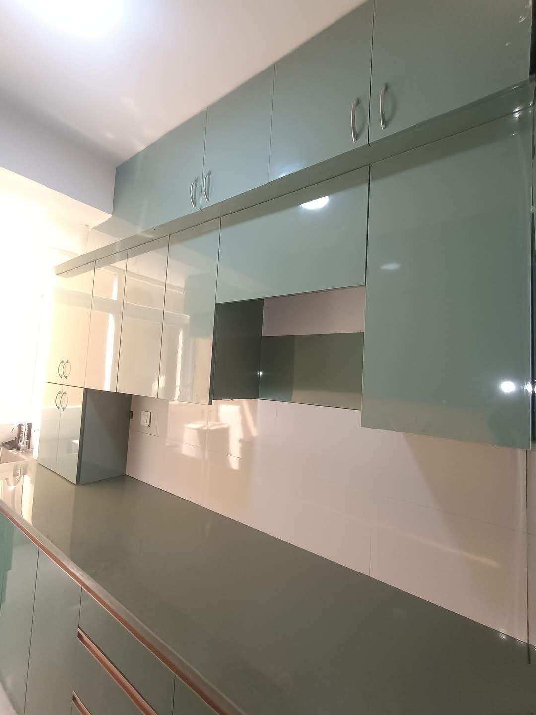 Aims Green Avenue : 3 BHK Semi Furnished Flat for rent in Sector 4, Noida Extension