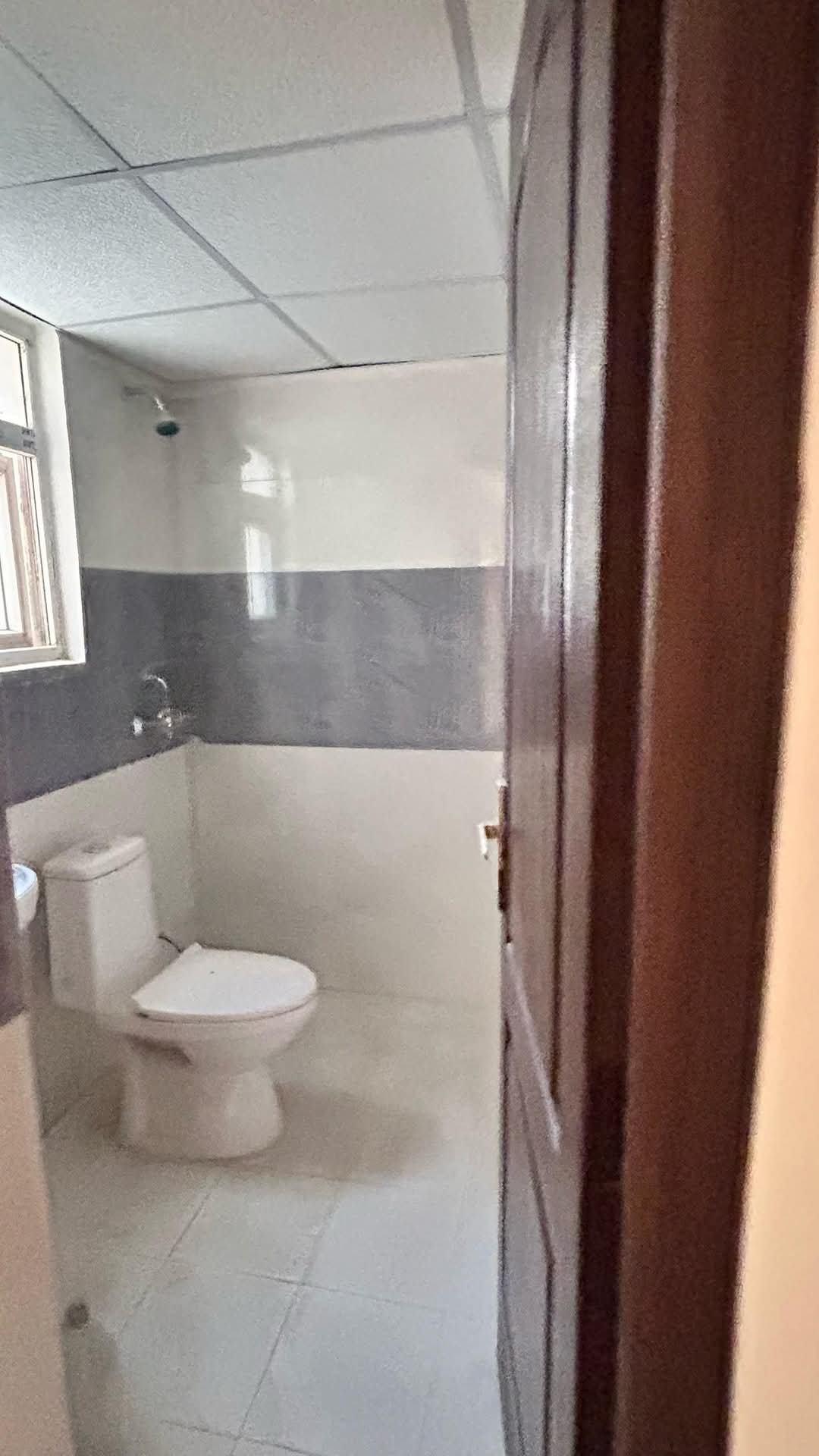 Aims Green Avenue : 3 BHK Semi Furnished Flat for sale in Sector 4, Noida Extension