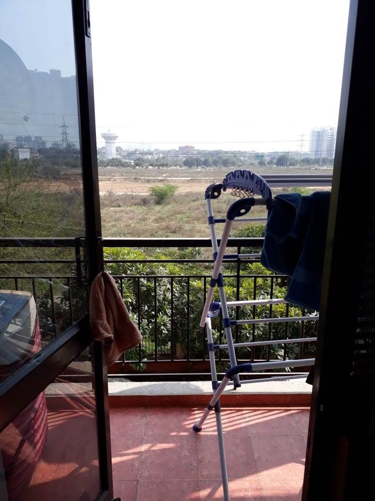 Ajnara Grand Homes : 2BHK Semi Furnished Flat For Rent in Sector 74, Noida