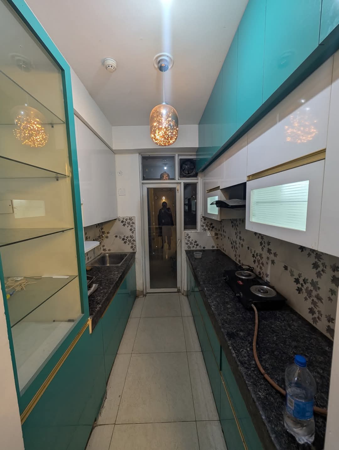 Ajnara Homes : 3 BHK Semi Furnished Flat for rent in Sector 16B, Noida Extension