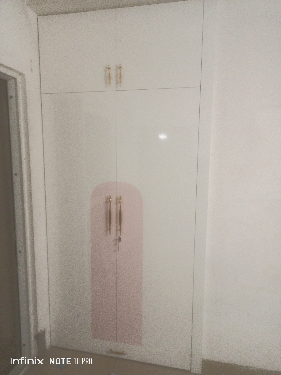 Ajnara Homes : 3 BHK Semi Furnished Flat For Rent in Sector 16B, Noida Extension