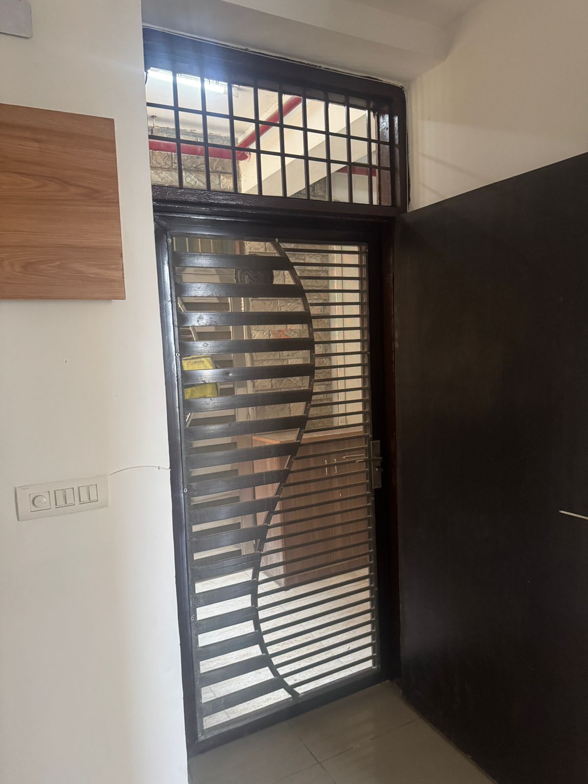 Ajnara Le Garden : 2BHK Semi Furnished Flat For Rent in Sector 16B, Noida Extension