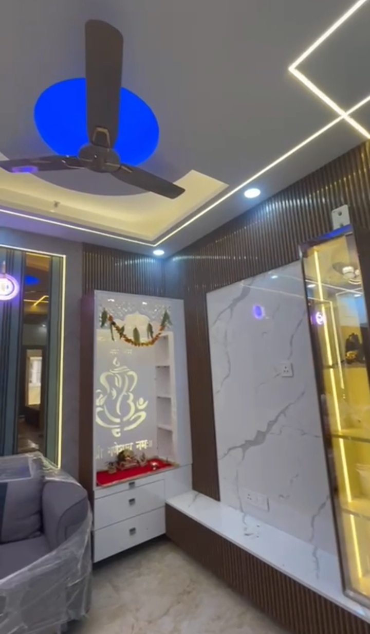 Amrapali Dream Valley : 2 BHK Fully Furnished Flat For Sell in TechZone 4, Noida Extension 