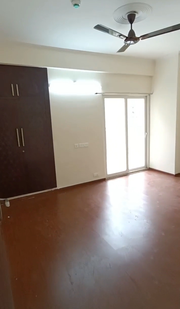 Amrapali Centurian Park : 3 BHK Semi Furnished Flat For Rent in TechZone 4, Noida Extension