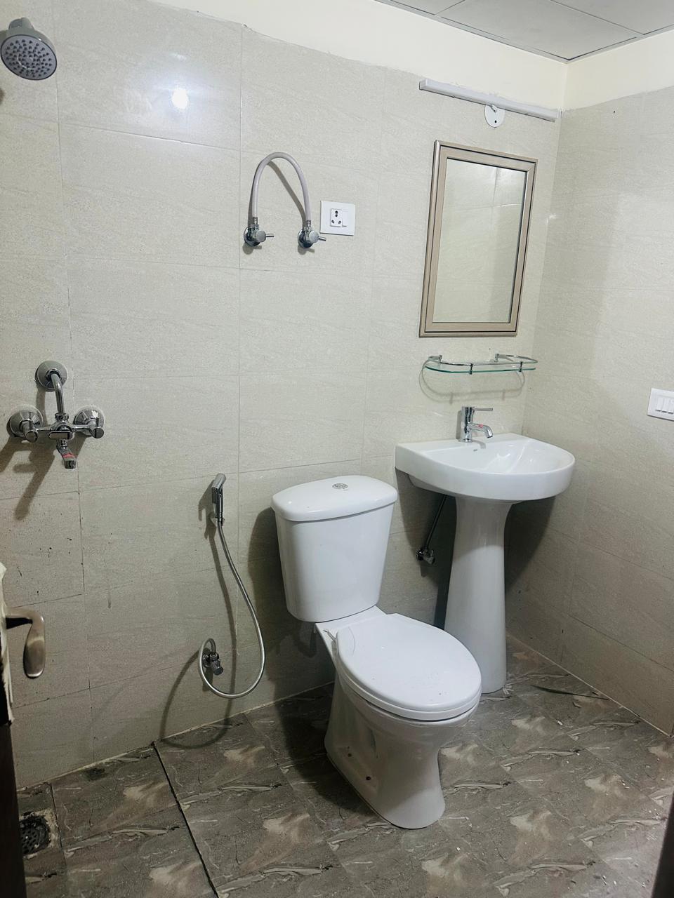 Amrapali Centurian Park : 3 BHK Semi Furnished Flat For Rent in TechZone 4, Noida Extension