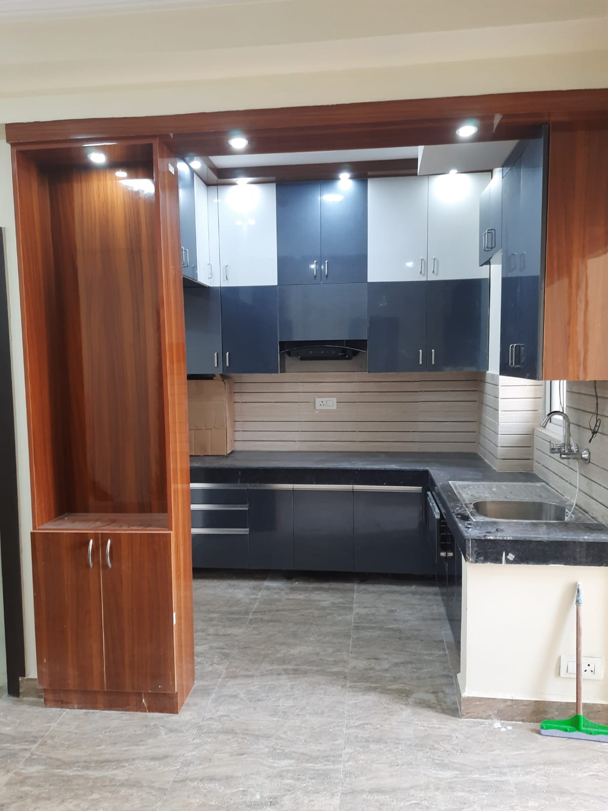 Centurian Park O2 Valley : 2BHK Semi Furnished Flat For Rent in TechZone 4, Noida Extension