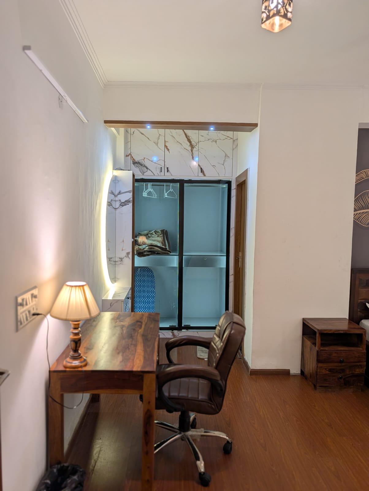 Amrapali Centurian Park : 3 BHK Fully Furnished Flat For Rent in TechZone 4, Noida Extension