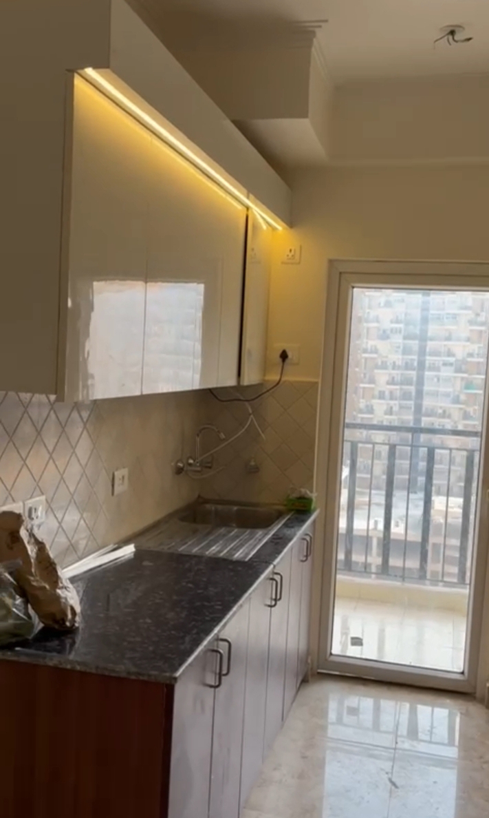 Amrapali Centurian Park : 3 BHK Semi Furnished Flat For Rent in TechZone 4, Noida Extension