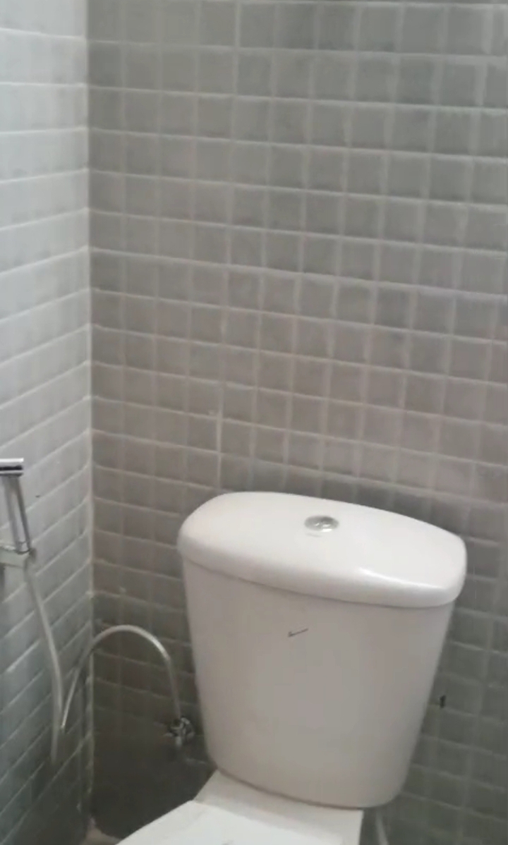 Amrapali Centurian Park : 3 BHK Semi Furnished Flat For Sell in TechZone 4, Noida Extension