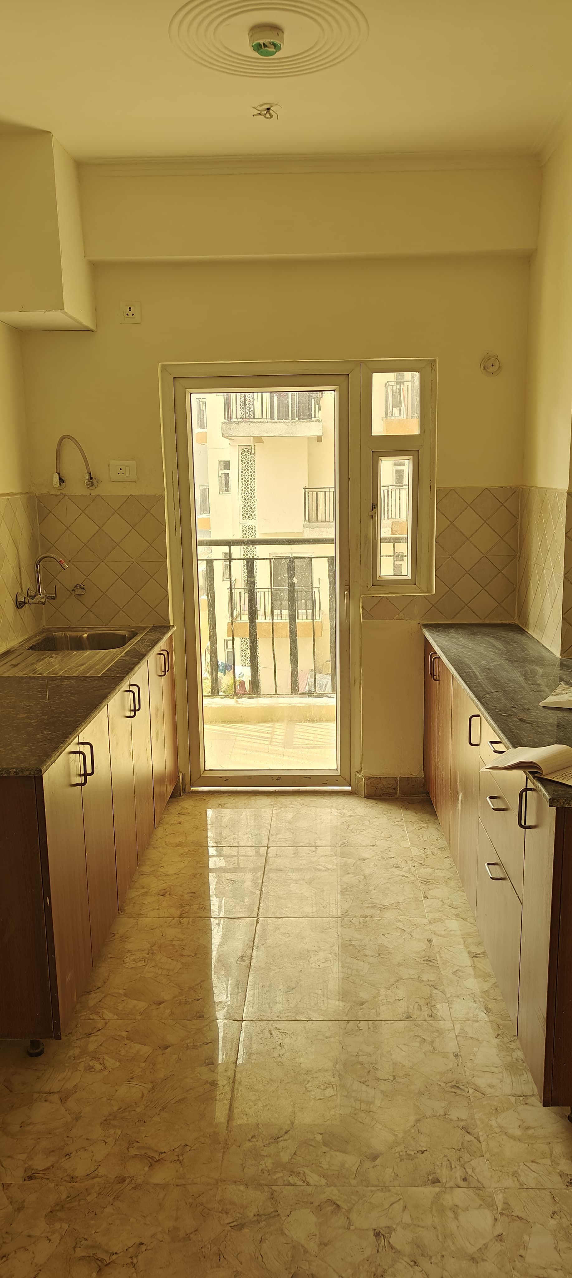 Amrapali Centurian Park : 3 BHK Semi Furnished Flat For Sell in TechZone 4, Noida Extension