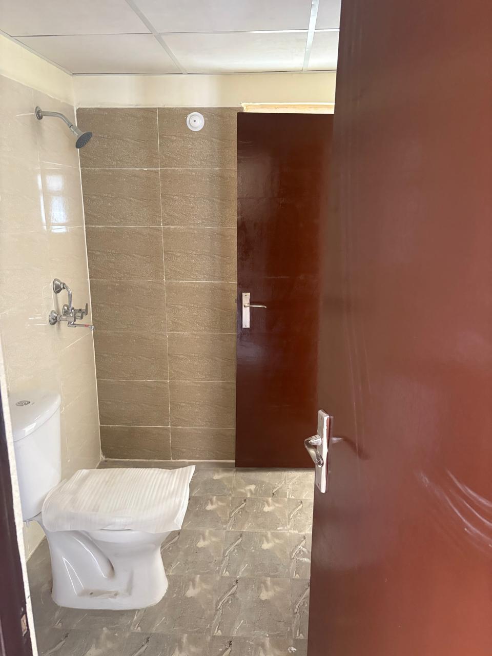 Amrapali Centurian Park : 3 BHK UnFurnished Flat For Sell in TechZone 4, Noida Extension