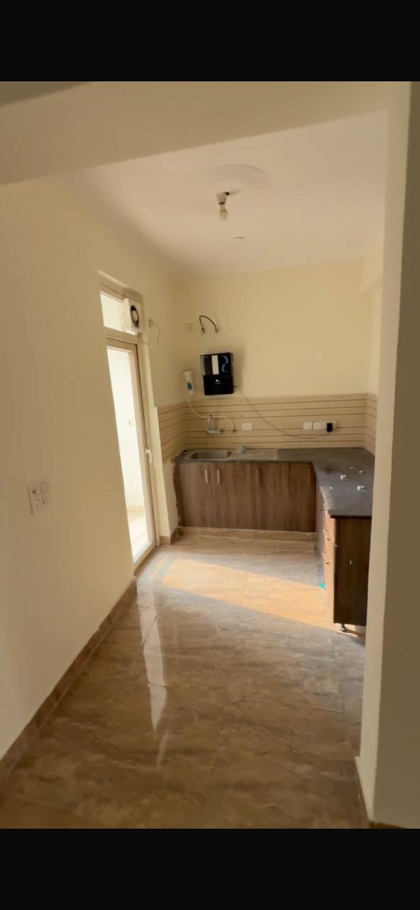 Amrapali Centurian Park : 3BHK Semi Furnished Flat For Rent in TechZone 4, Noida Extension