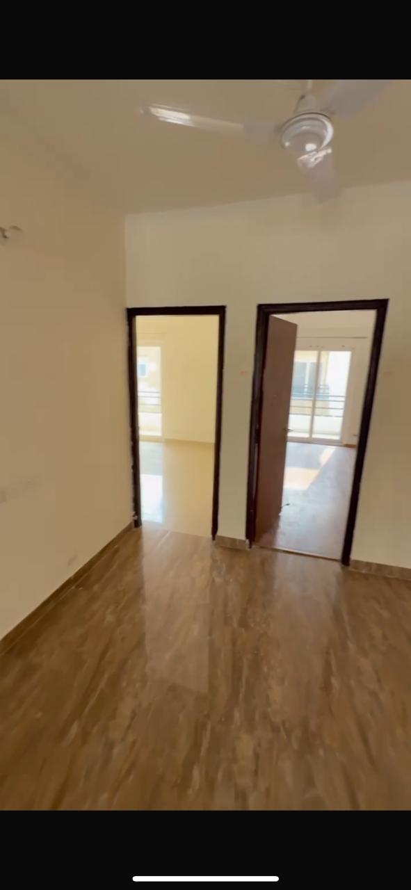 Amrapali Centurian Park : 3BHK Semi Furnished Flat For Rent in TechZone 4, Noida Extension