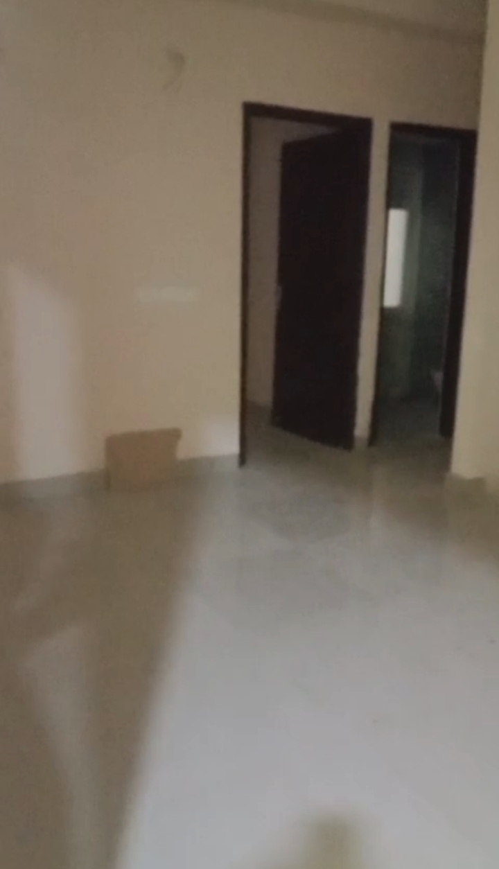 Amrapali Dream Valley  : 2 BHK UnFurnished Flat For Rent in TechZone 4, Noida Extension