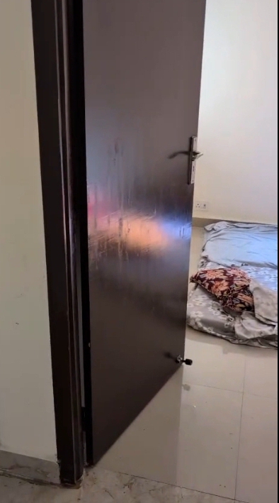 Amrapali Dream Valley : 2BHK Semi Furnished Flat For Rent in TechZone 4, Noida Extension