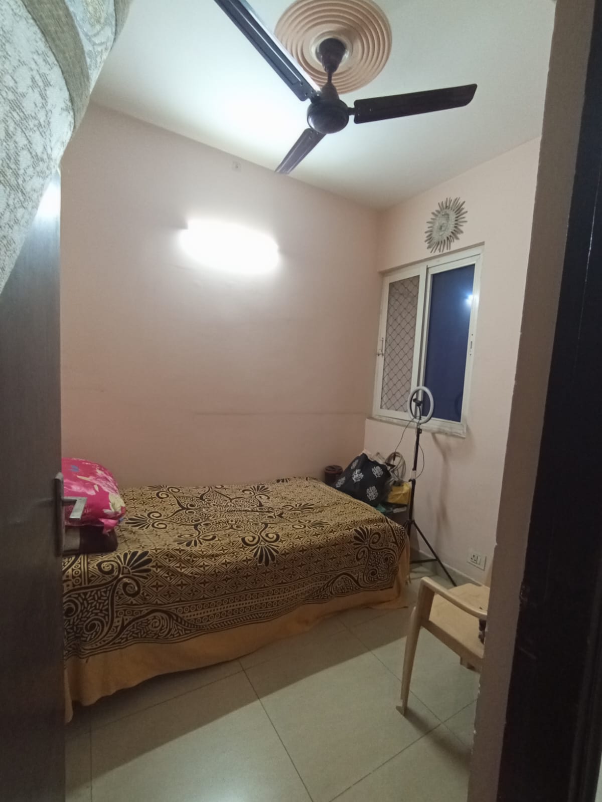 Amrapali La Residentia : 2BHK Semi Furnished Flat For Sell in TechZone 4, Noida Extension