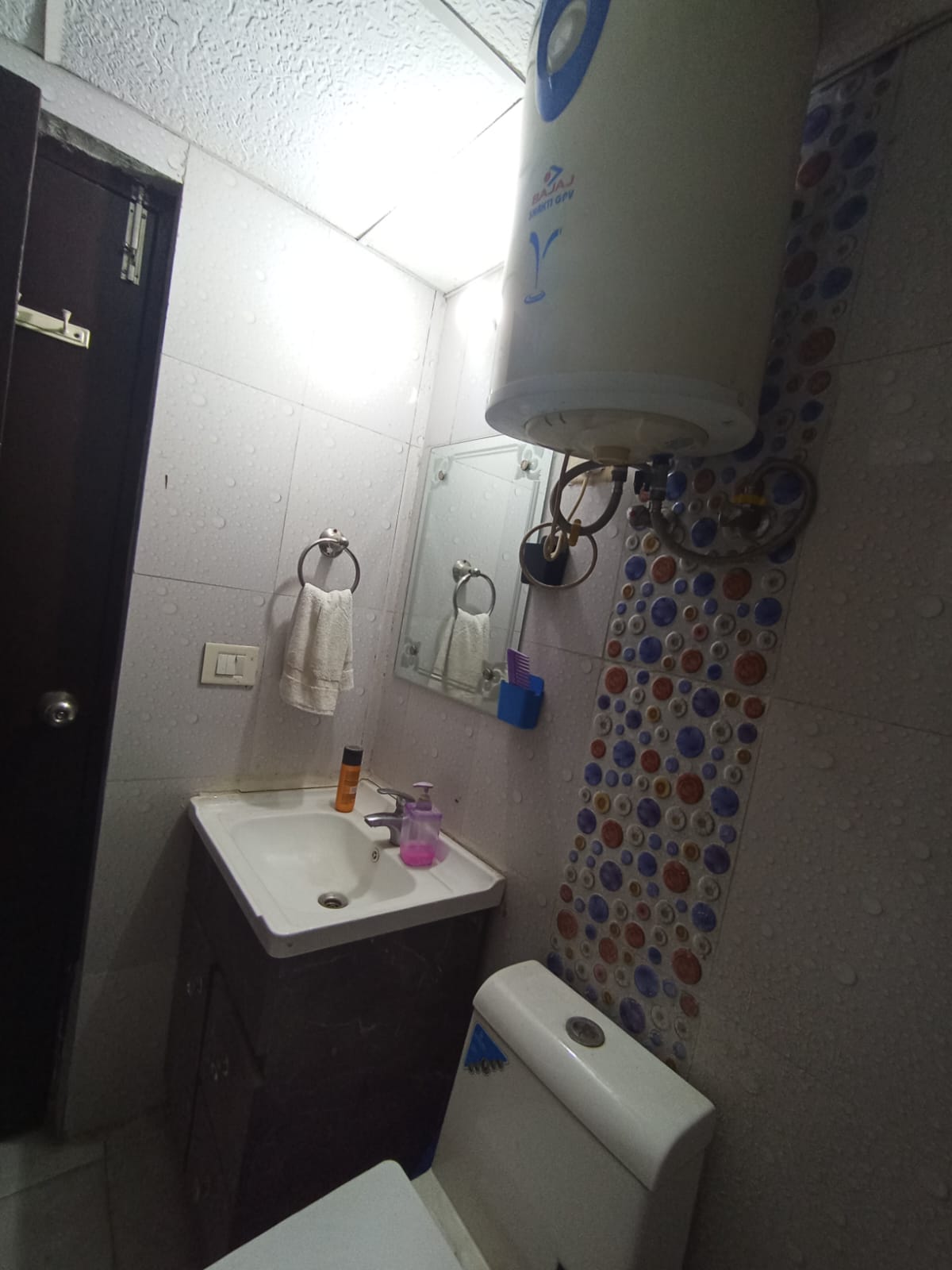 Amrapali La Residentia : 2BHK Semi Furnished Flat For Sell in TechZone 4, Noida Extension