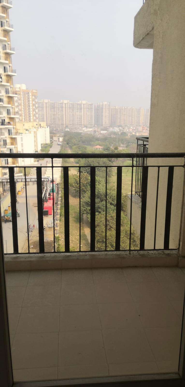 Centurian Park O2 Valley : 3BHK Semi Furnished Flat For Rent in TechZone 4, Noida Extension