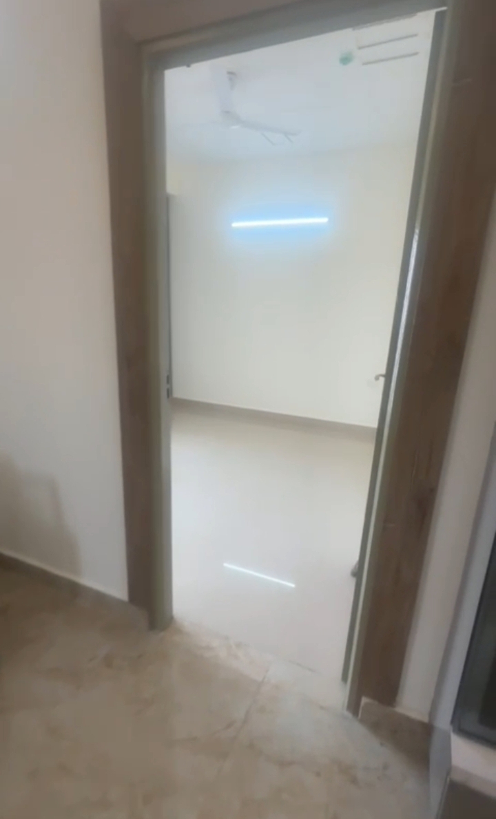Amrapali Dream Valley : 3BHK Semi Furnished Flat For Rent in TechZone 4, Noida Extension