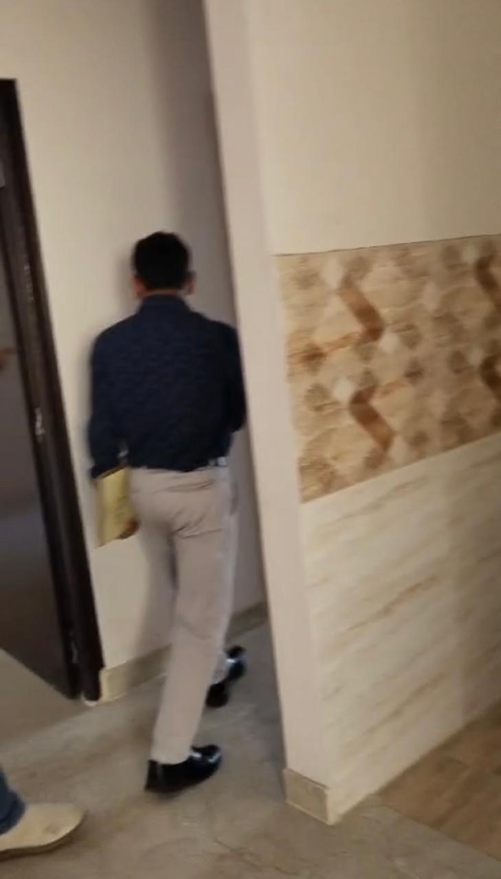 Amrapali Golf Homes : 2BHK Semi Furnished Flat For Sell in Sector 4, Noida Extension 