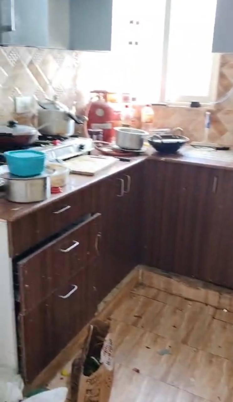 Amrapali Golf Homes : 3BHK Semi Furnished Flat For Rent in Sector 4, Noida Extension