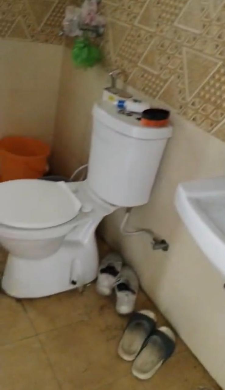 Amrapali Golf Homes : 3BHK Semi Furnished Flat For Rent in Sector 4, Noida Extension 