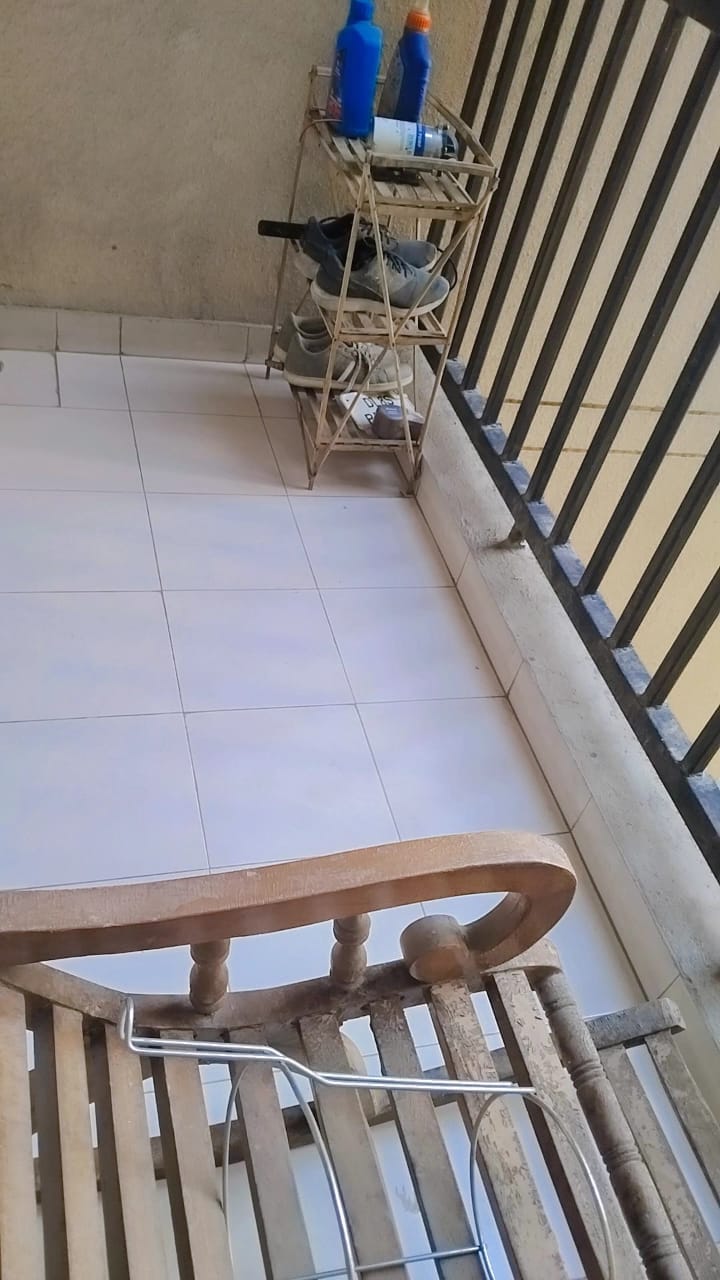 Amrapali La Residentia : 2 BHK Fully Furnished Flat For Rent in TechZone 4, Noida Extension 