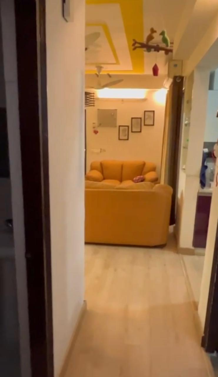 Amrapali La Residentia : 2BHK + Study Semi Furnished Flat For Sell in TechZone 4, Noida Extension