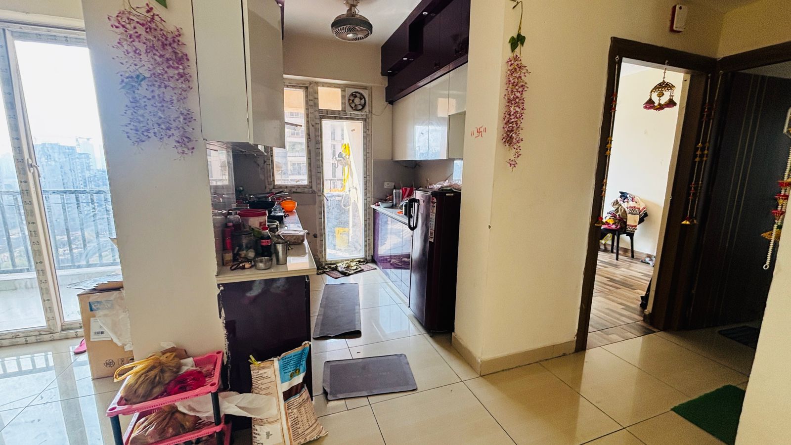 Amrapali La Residentia : 3 BHK Semi Furnished Flat For Rent in TechZone 4, Noida Extension