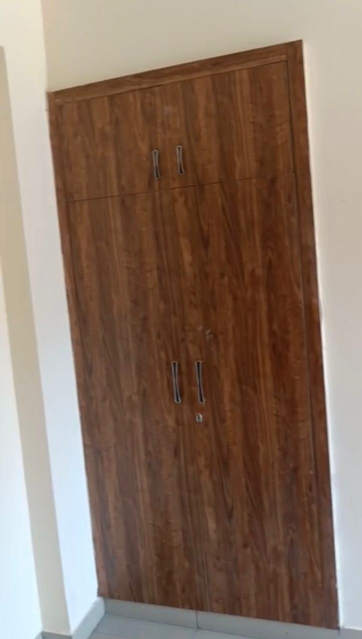 Amrapali La Residentia : 3BHK Semi Furnished Flat For Sell in TechZone 4, Noida Extension