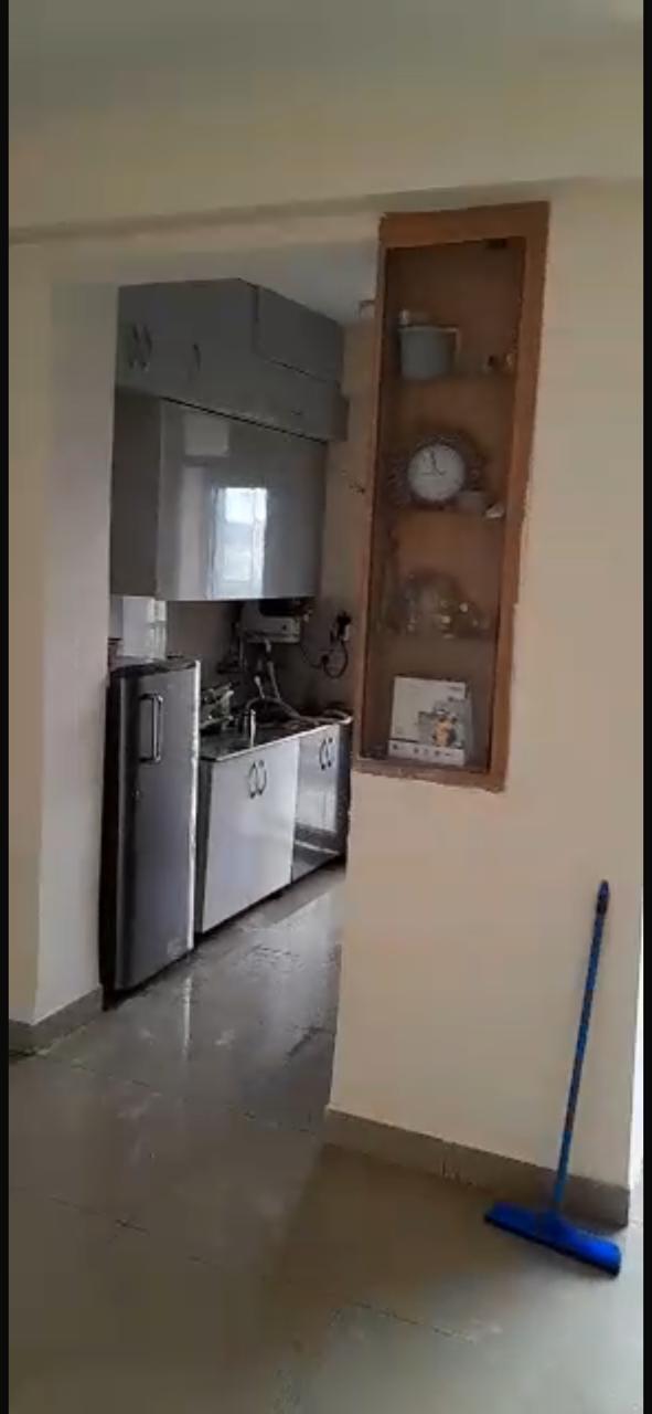 Amrapali La Residentia : 3BHK Semi Furnished Flat For Sell in TechZone 4, Noida Extension