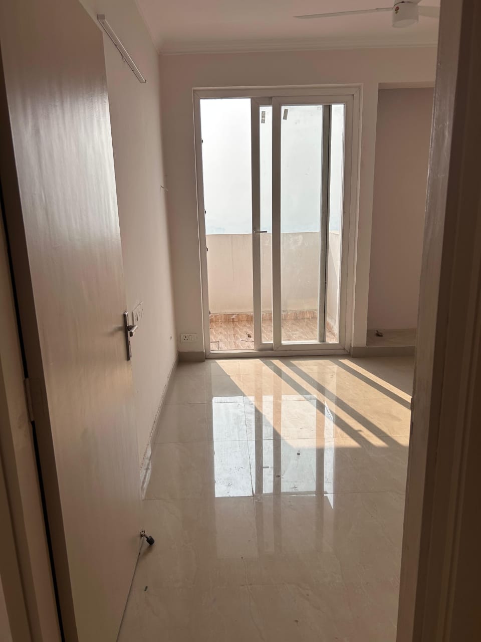 Amrapali RiverView : 2 BHK Semi Furnished Flat For Rent in TechZone 4, Noida Extension