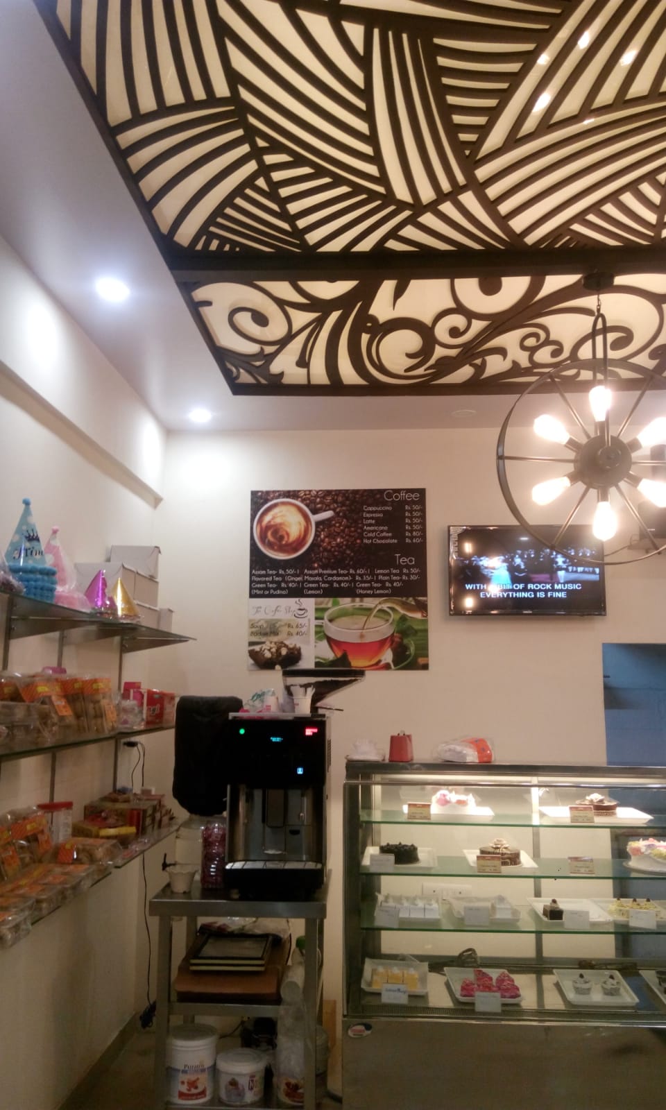 Amrapali Sapphire Arcade 1 : Ground Floor front facing shop for sale in Sector 45, Noida