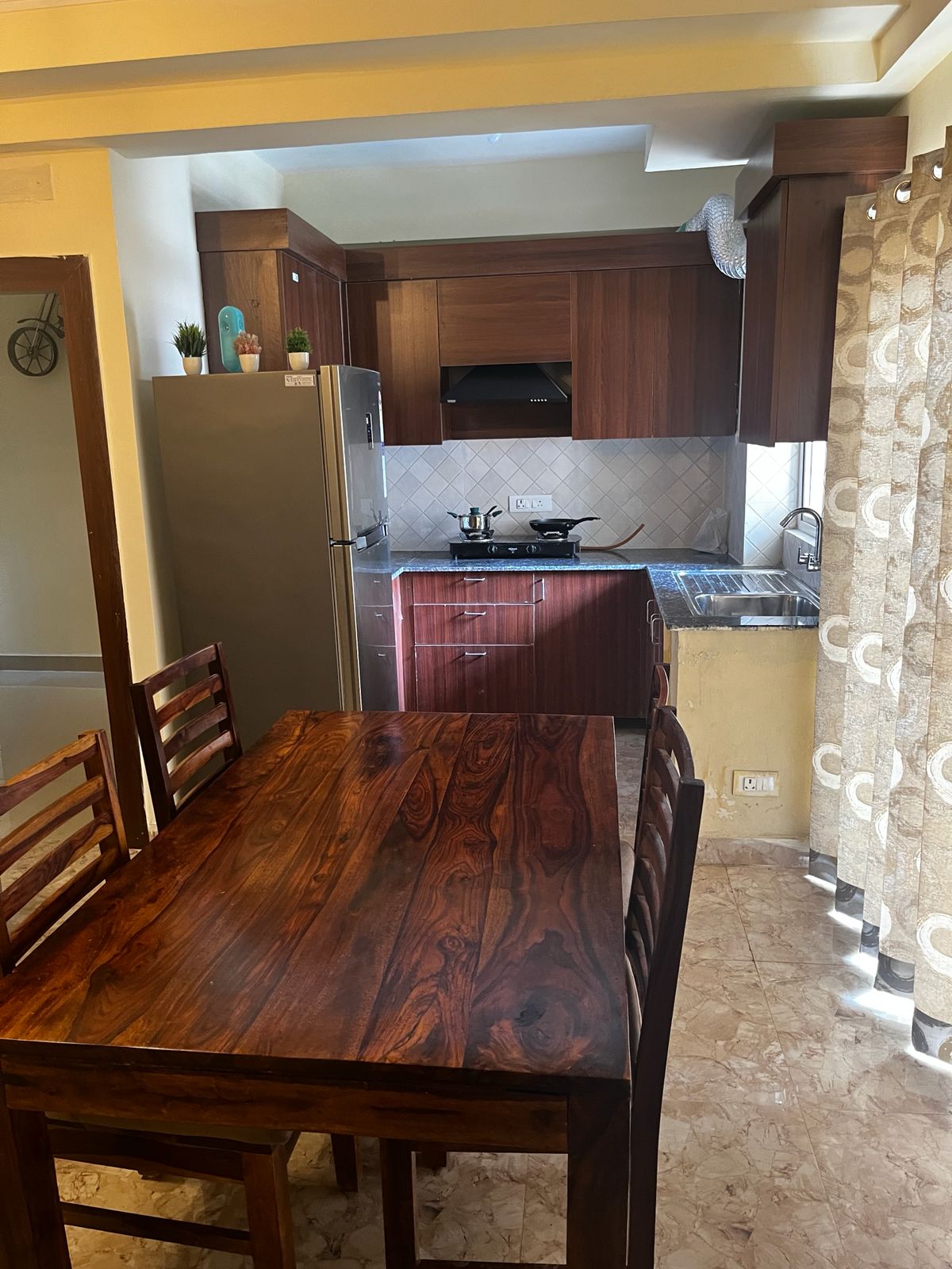 Amrapali Terrace Homes : 2 BHK + Study Fully Furnished Flat For Rent in TechZone 4, Noida Extension